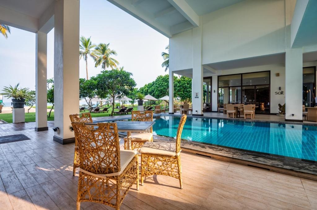 هتل شیناگاوا بیچ